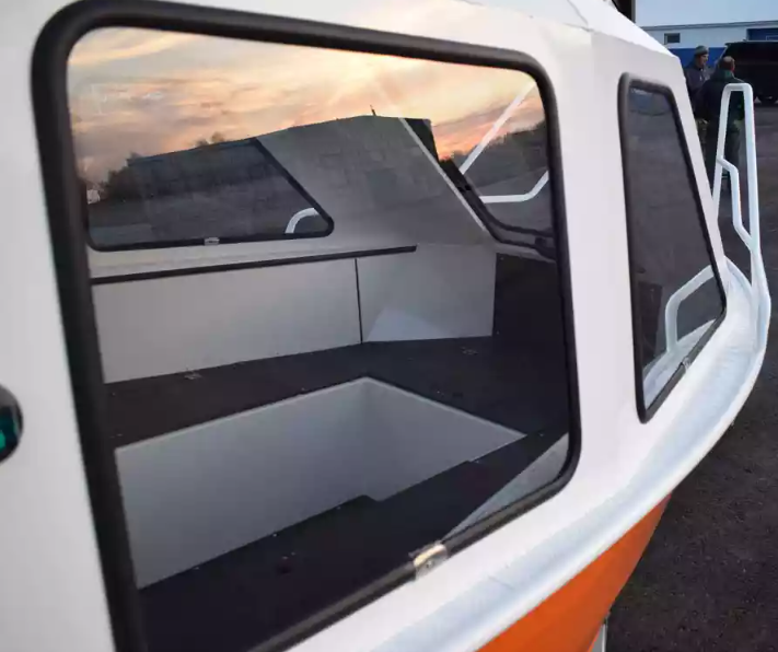 Алюминиевый катер Неман-500 (каютный) в Красноярске