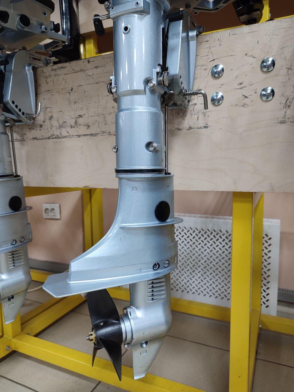 Лодочный мотор PROMAX SP5FHS (внешний бак 12 л) в Красноярске Лодочный мотор PROMAX SP5FHS (внешний бак 12 л) в Красноярске