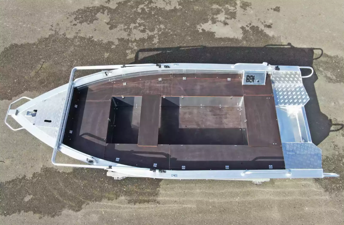 Алюминиевая лодка Wyatboat-390РМ в Красноярске