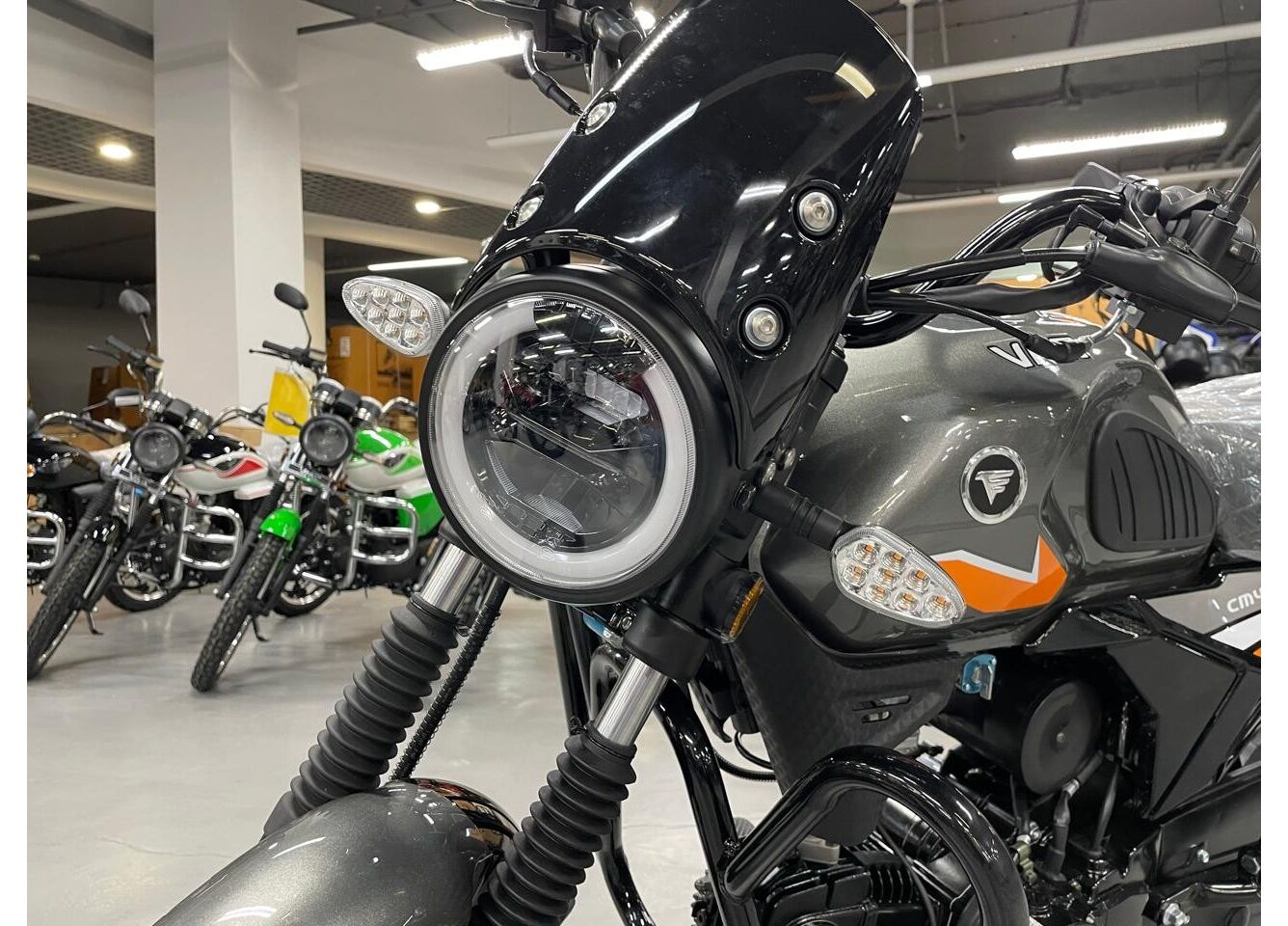 Мопед VMC NOVA 49сс (125сс) Led Full, дисковый тормоз, RKB RATO с баланс. валом, сигнализация в Красноярске Мопед VMC NOVA 49сс (125сс) Led Full, дисковый тормоз, RKB RATO с баланс. валом, сигнализация в Красноярске