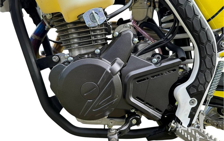 Эндуро мотоцикл IRBIS HTR 250 в Красноярске Эндуро мотоцикл IRBIS HTR 250 в Красноярске