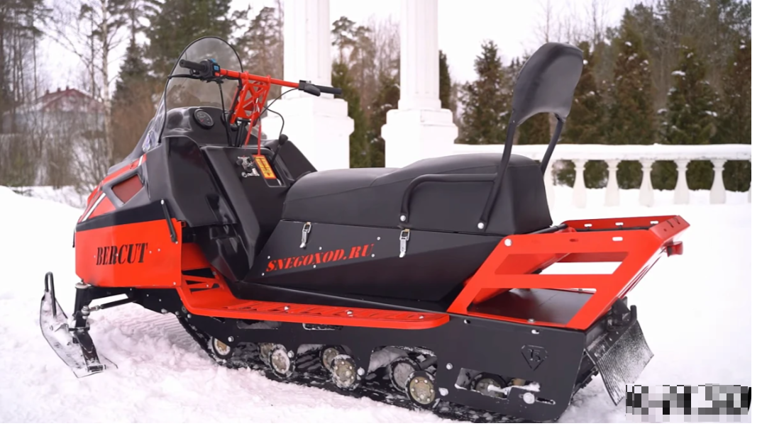 Миниснегоход Бурлак Беркут СУПЕР ЛОНГ 27 л.с. в Красноярске Миниснегоход Бурлак Беркут СУПЕР ЛОНГ 27 л.с. в Красноярске