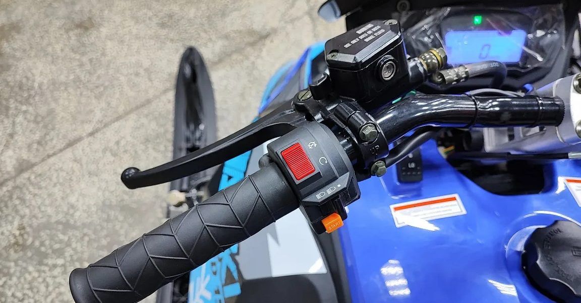 Снегоход Ataki WD150 Б/У в Красноярске Снегоход Ataki WD150 Б/У в Красноярске