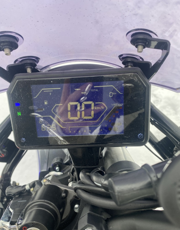 Мотоцикл TMBK FAHRENHEIT 250 (165 FMM) в Красноярске Мотоцикл TMBK FAHRENHEIT 250 (165 FMM) в Красноярске