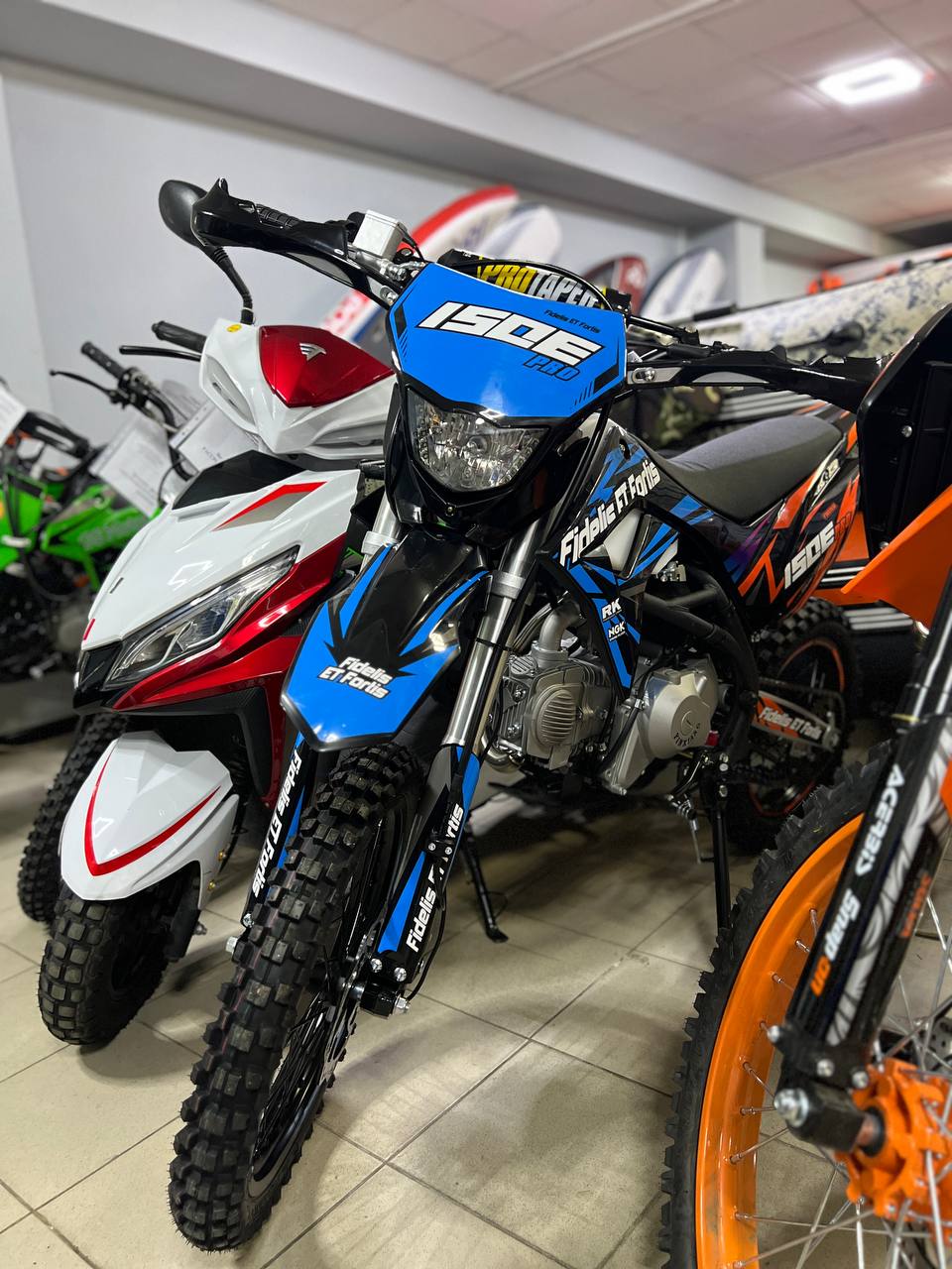 Мотоцикл (питбайк) PROMAX FIDET (ФАЙДЕТ) 190E PRO 17/14 в Красноярске Мотоцикл (питбайк) PROMAX FIDET (ФАЙДЕТ) 190E PRO 17/14 в Красноярске