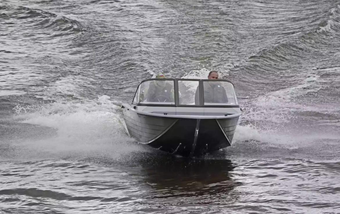 Алюминиевый катер Неман-450 DC NEW в Красноярске