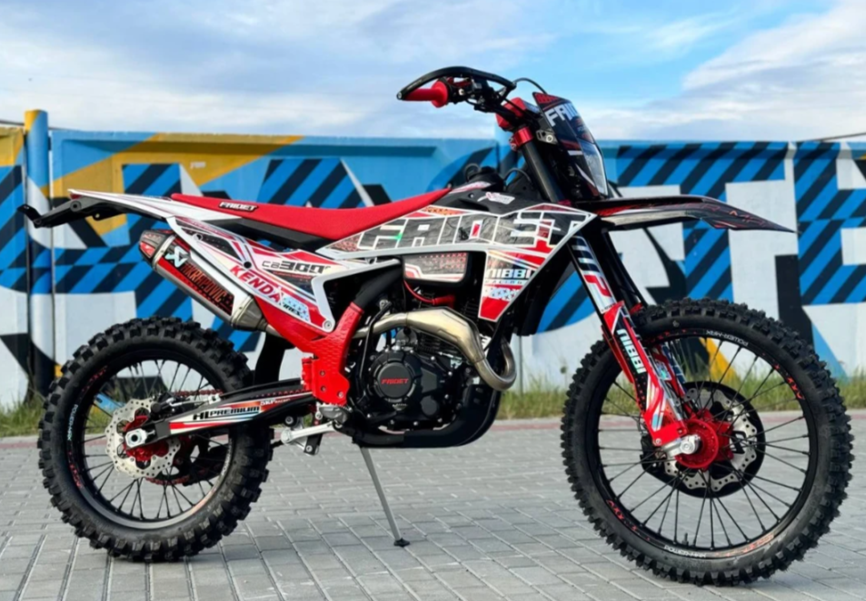 Кроссовый мотоцикл FAIDET CB300F MAX WP в Красноярске Кроссовый мотоцикл FAIDET CB300F MAX WP в Красноярске