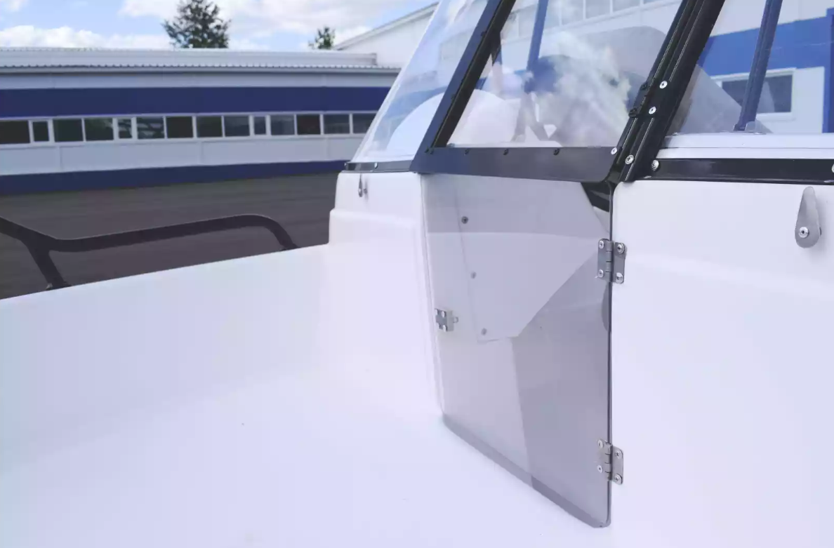 Комбинированный катер Wyatboat-430 DC в Красноярске