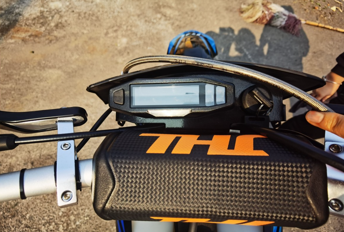 Мотоцикл JHLMOTO JHL Z3 CB250 (172FMM-3A) в Красноярске Мотоцикл JHLMOTO JHL Z3 CB250 (172FMM-3A) в Красноярске