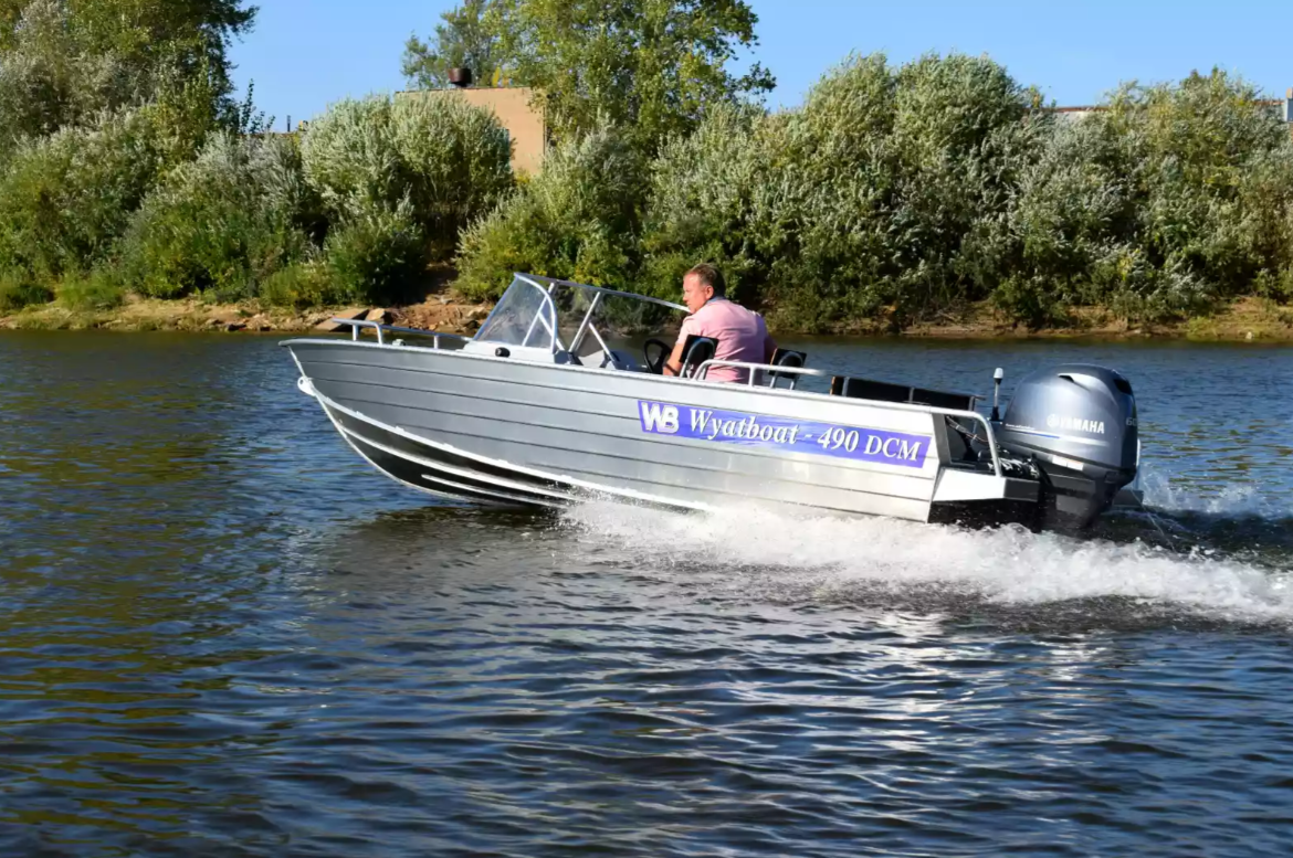 Алюминиевый катер Wyatboat-490 DCM в Красноярске Алюминиевый катер Wyatboat-490 DCM в Красноярске