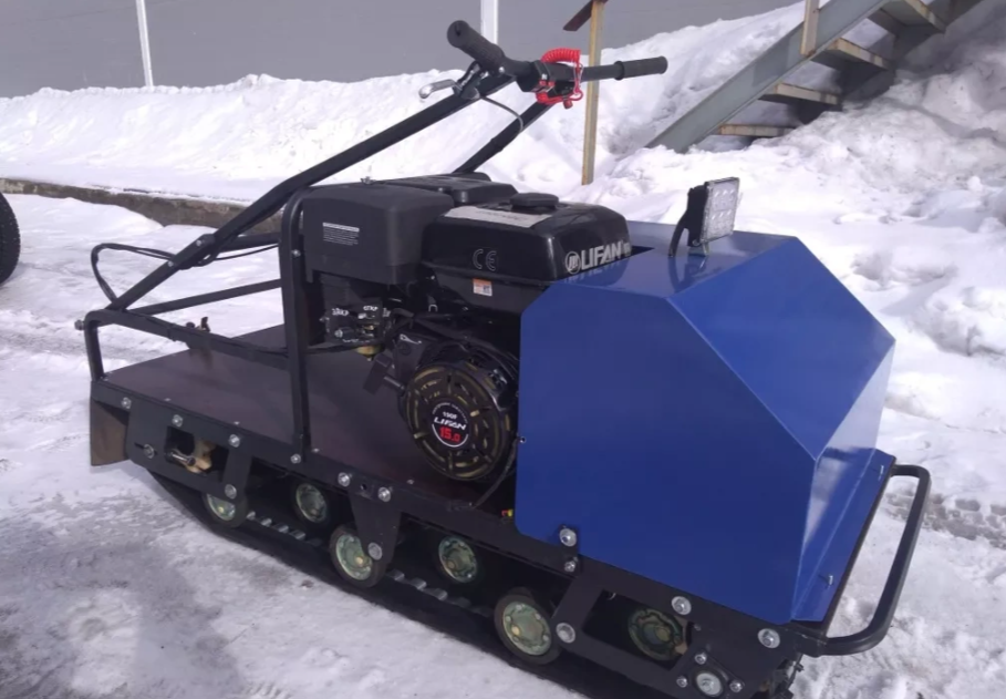 Мотобуксировщик AhtaR ЗИМА с реверсом (задний ход) в Красноярске