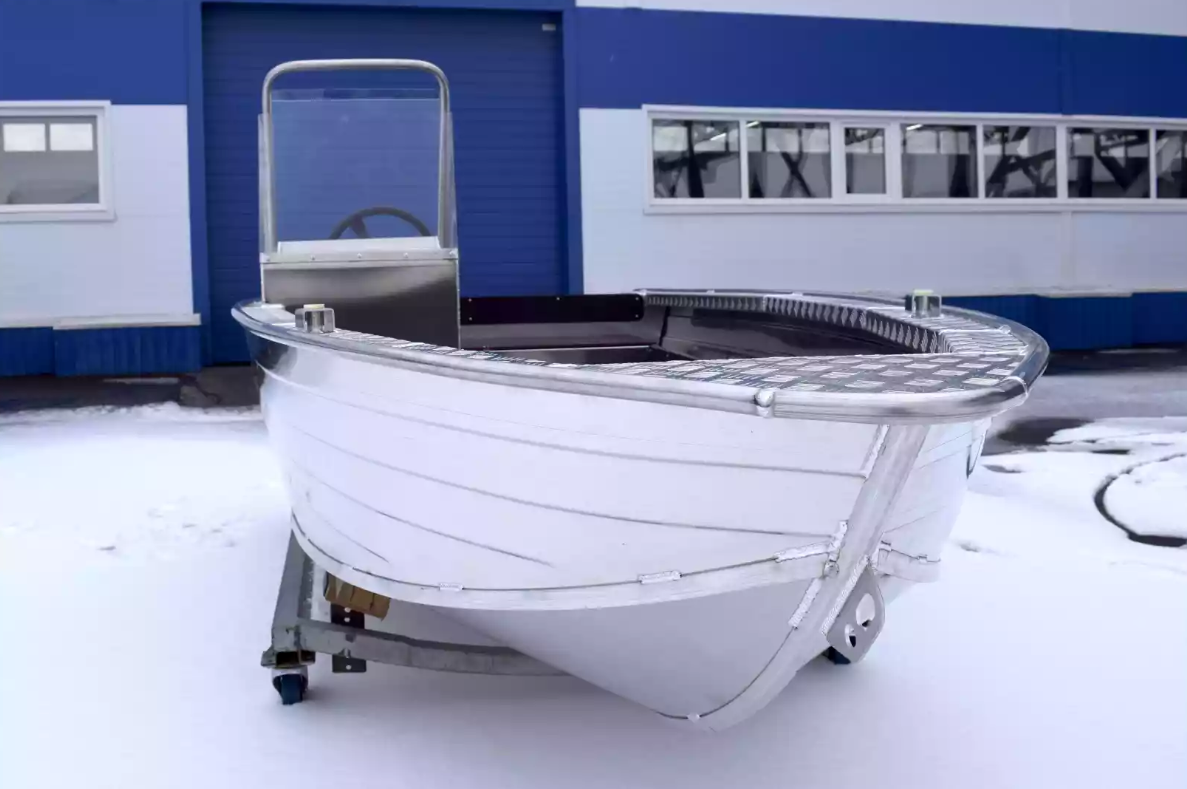 Алюминиевый катер Wyatboat-390 C в Красноярске Алюминиевый катер Wyatboat-390 C в Красноярске