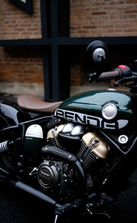 Мотоцикл Benda Napoleon 250 в Красноярске Мотоцикл Benda Napoleon 250 в Красноярске