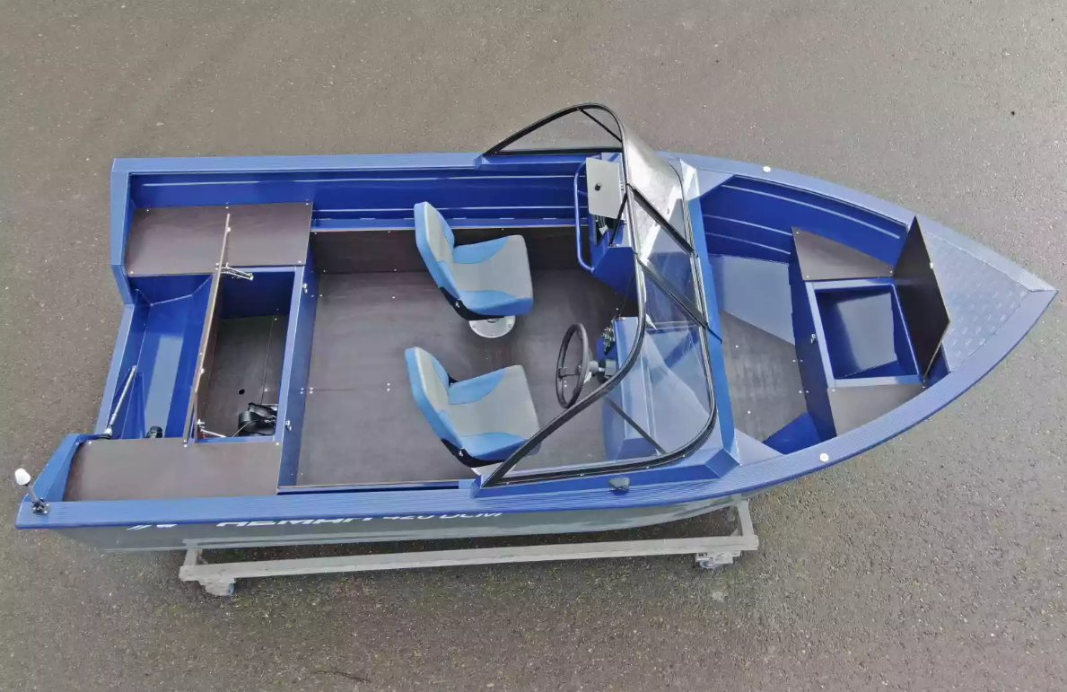 Алюминиевый катер Неман-420 DCM в Красноярске