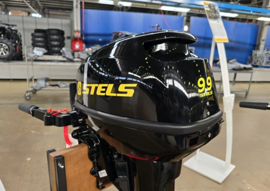 Лодочный мотор STELS 9.9HP в Красноярске Лодочный мотор STELS 9.9HP в Красноярске