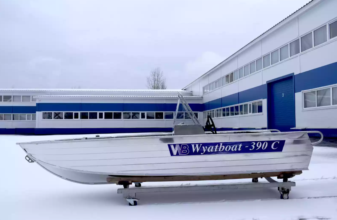 Алюминиевый катер Wyatboat-390 C в Красноярске Алюминиевый катер Wyatboat-390 C в Красноярске