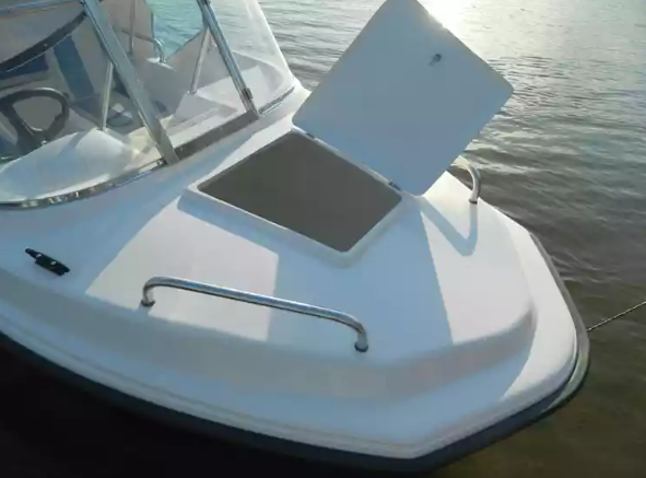 Стеклопластиковый катер Wyatboat-430 M (тримаран) в Красноярске