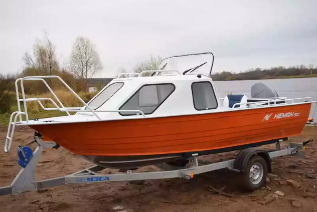Алюминиевый катер Неман-500 (каютный) в Красноярске