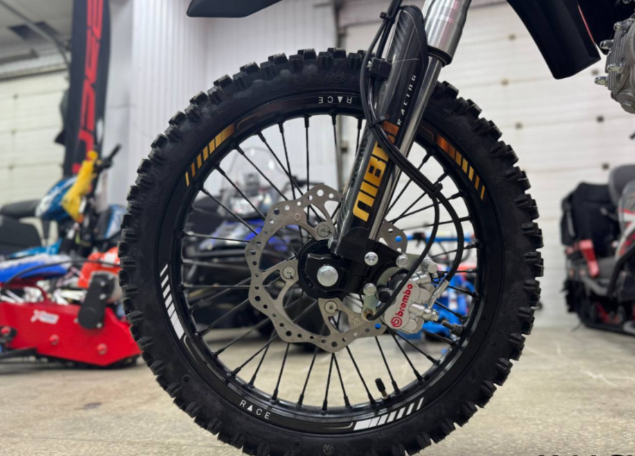 Мотоцикл (питбайк) PROMAX FIDET (ФАЙДЕТ) 190E 17/14 в Красноярске Мотоцикл (питбайк) PROMAX FIDET (ФАЙДЕТ) 190E 17/14 в Красноярске