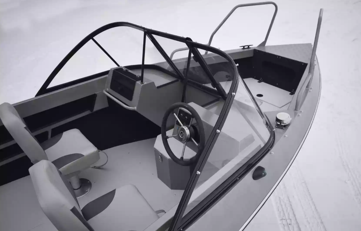 Алюминиевый катер Неман 550 DC в Красноярске