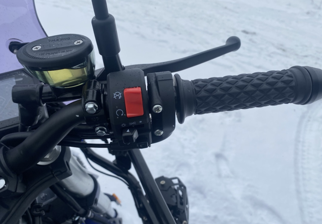 Мотоцикл TMBK FAHRENHEIT 250 (165 FMM) в Красноярске Мотоцикл TMBK FAHRENHEIT 250 (165 FMM) в Красноярске