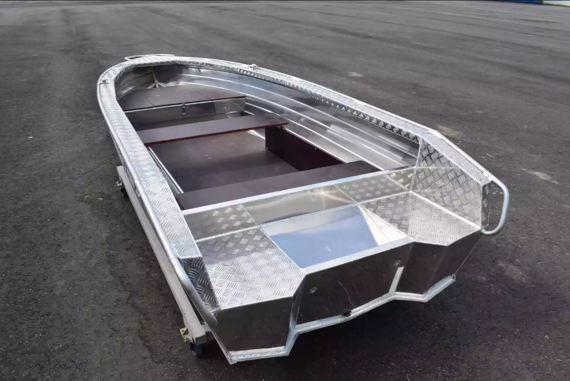 Алюминиевая лодка Wyatboat-390Р Увеличенный борт в Красноярске