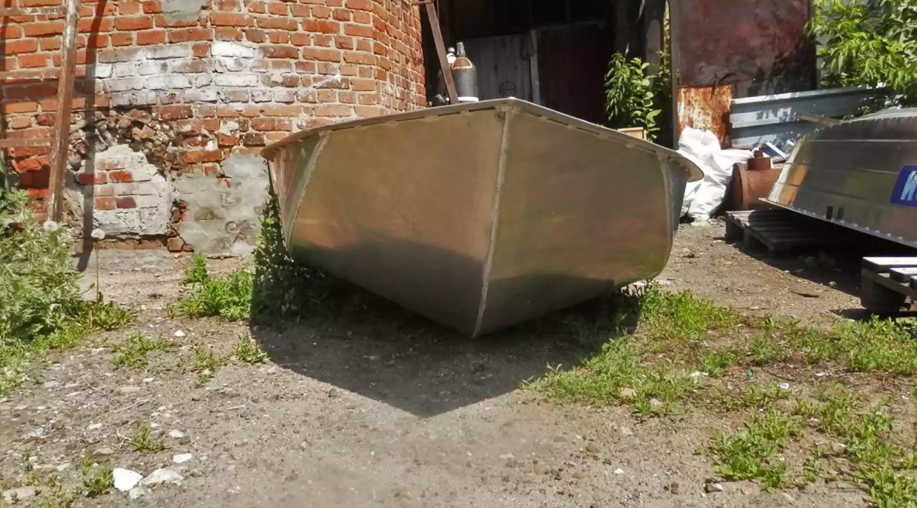 Алюминиевая лодка Вятка-Профи Вариант в Красноярске