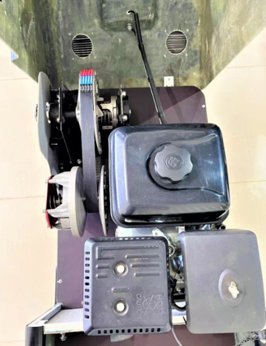 Мотобуксировщик ЕНОТ 2М 15 л.с. в Красноярске Мотобуксировщик ЕНОТ 2М 15 л.с. в Красноярске