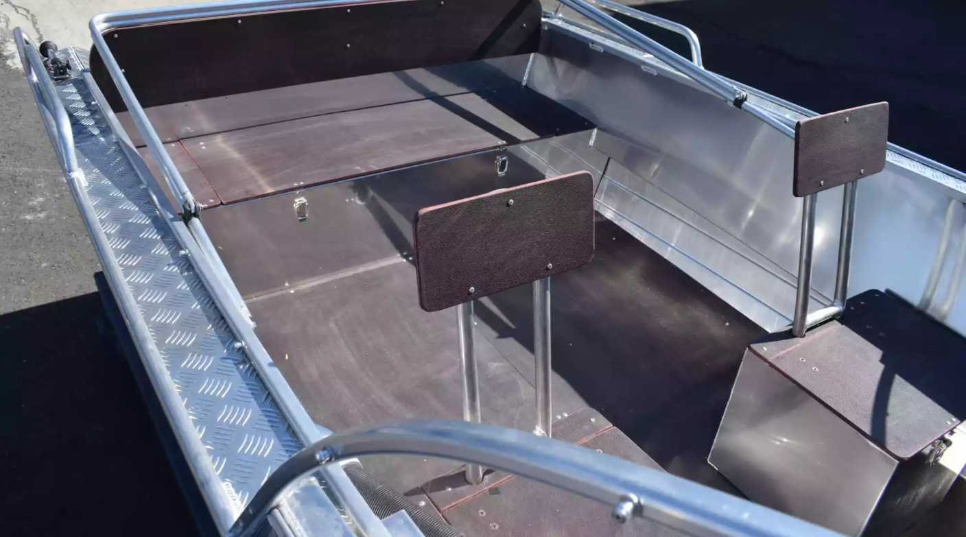 Алюминиевый катер Wyatboat-490 DCM в Красноярске Алюминиевый катер Wyatboat-490 DCM в Красноярске