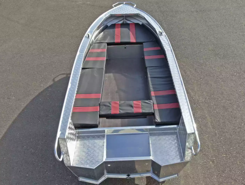 Алюминиевая лодка Wyatboat-390РМ увеличенный борт в Красноярске