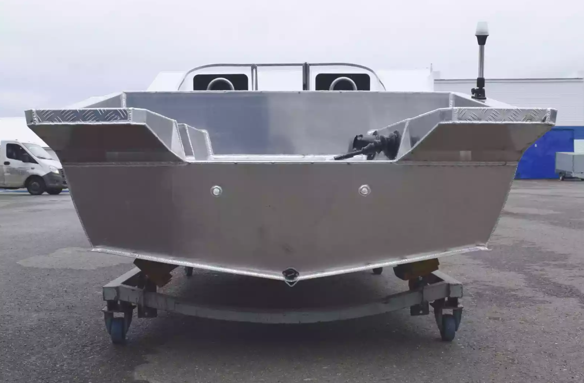 Алюминиевый катер Neman-400 PRO в Красноярске