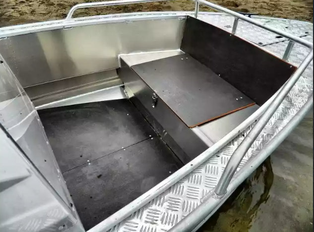 Алюминиевый катер Wyatboat-460 C в Красноярске