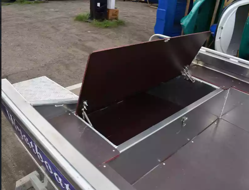 Алюминиевая лодка  Wyatboat-430 Master в Красноярске Алюминиевая лодка  Wyatboat-430 Master в Красноярске