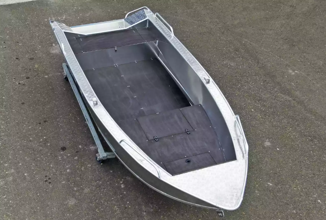 Алюминиевая лодка  Wyatboat-430М FISH в Красноярске