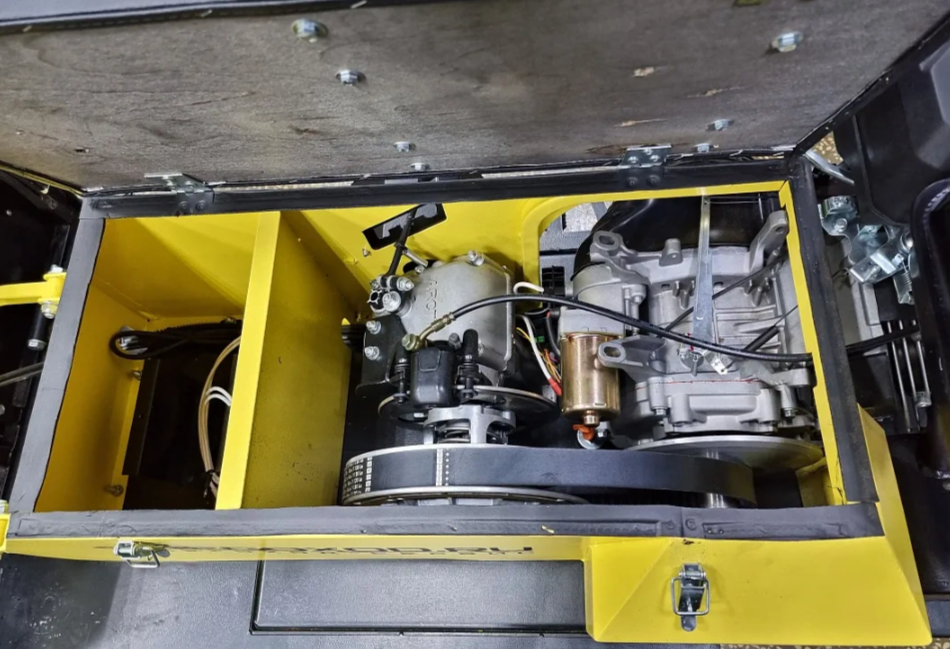 Миниснегоход Бурлак-М Егерь Стандарт SPORT 20 л.с. с эл.зап. в Красноярске Миниснегоход Бурлак-М Егерь Стандарт SPORT 20 л.с. с эл.зап. в Красноярске