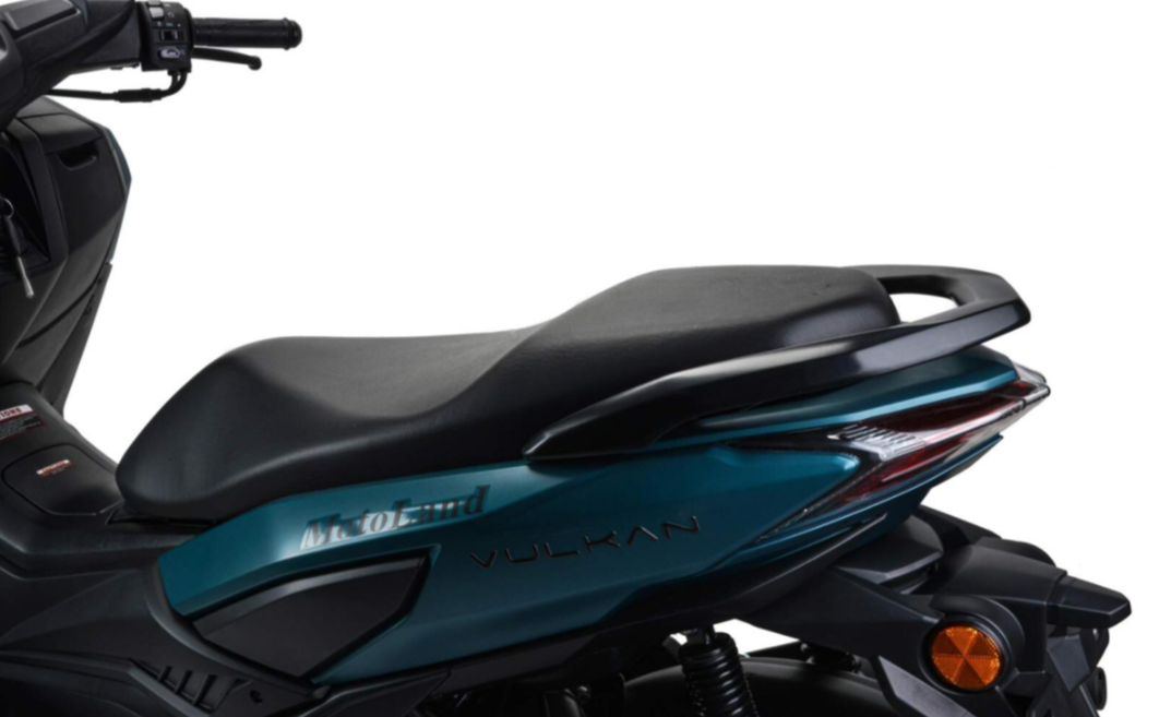 Скутер MOTOLAND (МОТОЛЕНД) VULKAN 150 в Красноярске Скутер MOTOLAND (МОТОЛЕНД) VULKAN 150 в Красноярске