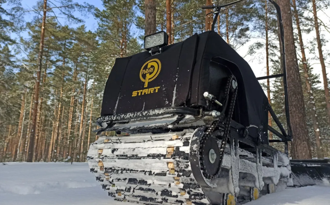 Мотобуксировщик РЫБАК СТАРТ Lifan 15 л.с (тканный капот) в Красноярске Мотобуксировщик РЫБАК СТАРТ Lifan 15 л.с (тканный капот) в Красноярске