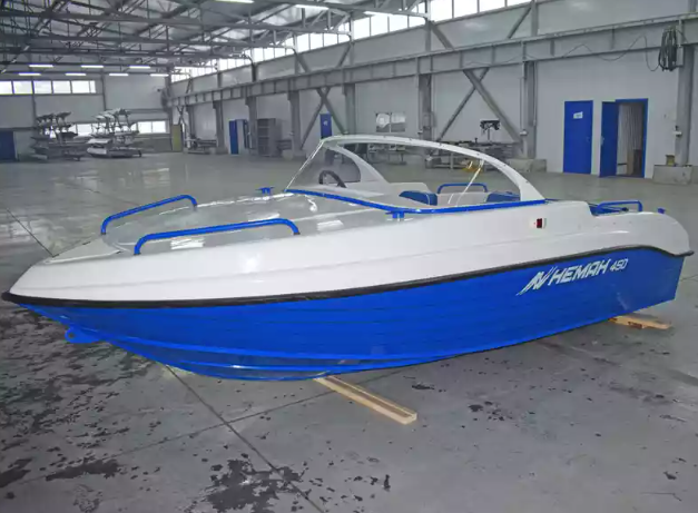 Комбинированный катер Neman-450 в Красноярске