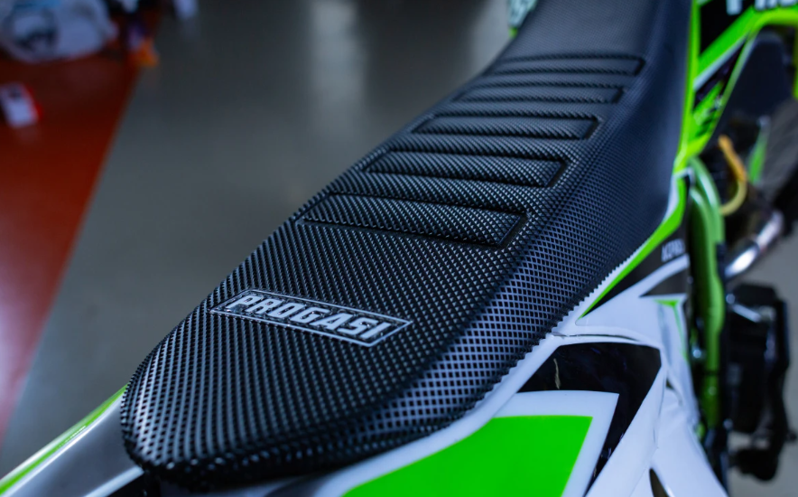 Мотоцикл Progasi SUPER MAX 300 PRO PR300 (ZS175FMN) в Красноярске Мотоцикл Progasi SUPER MAX 300 PRO PR300 (ZS175FMN) в Красноярске