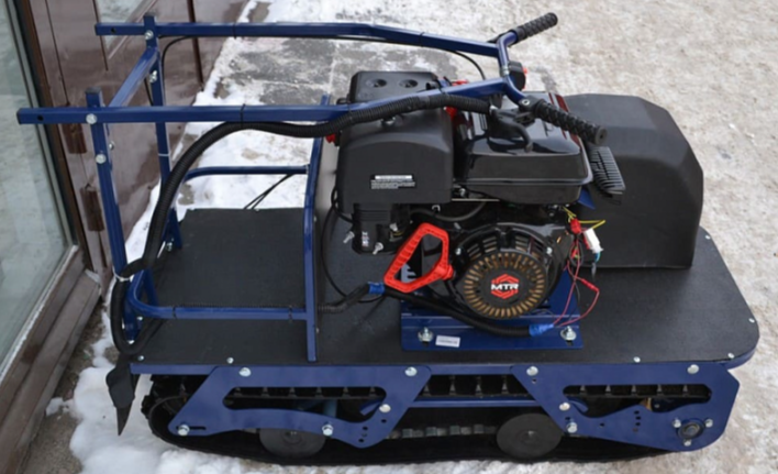 Мотобуксировщик БАРС ПАРТИЗАН 7 л.с. в Красноярске Мотобуксировщик БАРС ПАРТИЗАН 7 л.с. в Красноярске