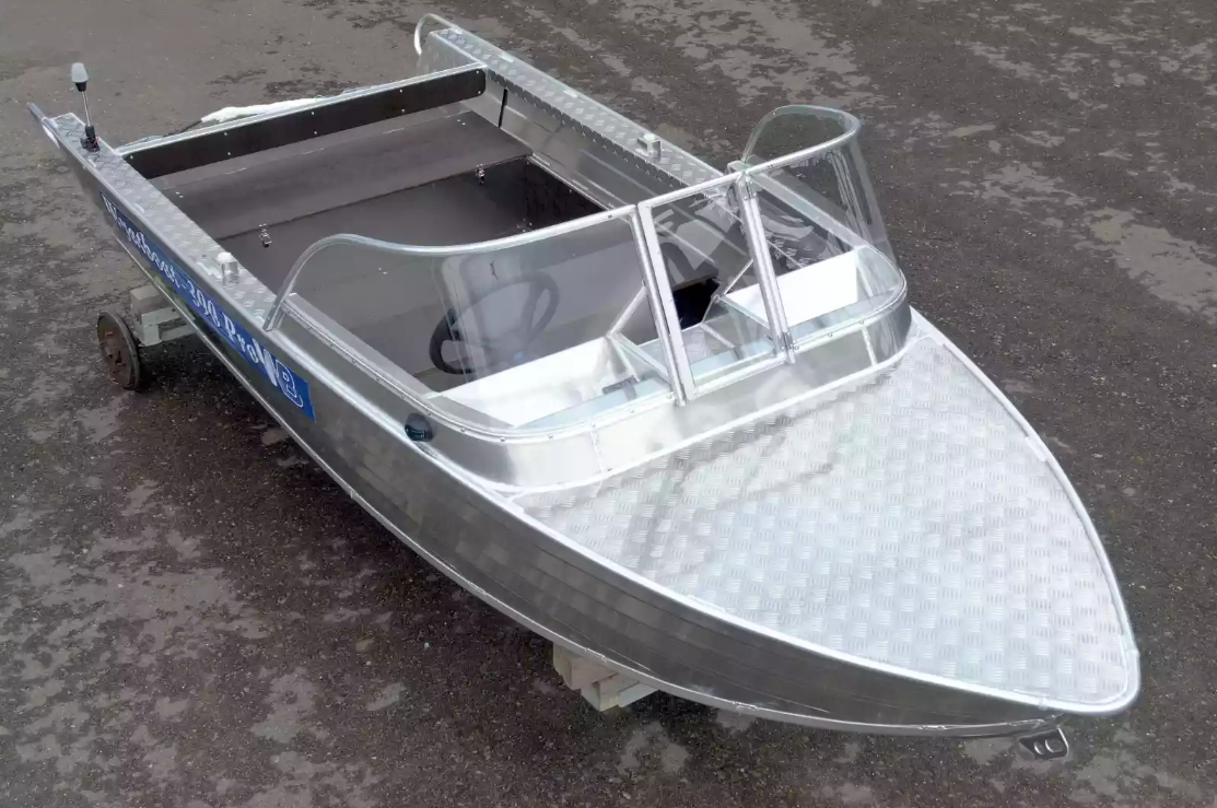 Алюминиевая лодка Wyatboat-390 Pro в Красноярске