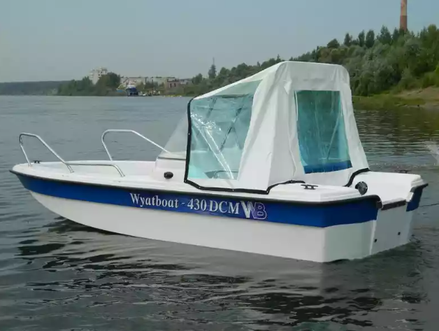 Стеклопластиковый катер Wyatboat-430 DCM (тримаран) в Красноярске