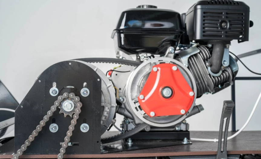 Мотобуксировщик ОНЕГО 500 15 FRONT LIMITED в Красноярске Мотобуксировщик ОНЕГО 500 15 FRONT LIMITED в Красноярске