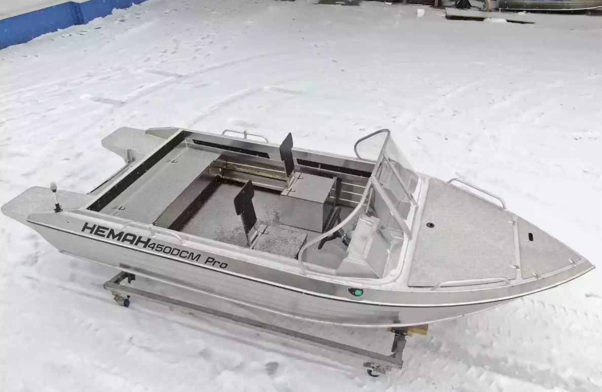 Алюминиевый катер Neman-450 DCM PRO в Красноярске Алюминиевый катер Neman-450 DCM PRO в Красноярске