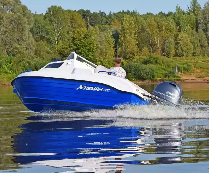 Комбинированный катер Neman-500 с каютой в Красноярске