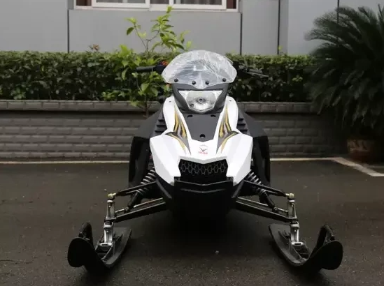 Снегоход ULAR 220 в Красноярске Снегоход ULAR 220 в Красноярске