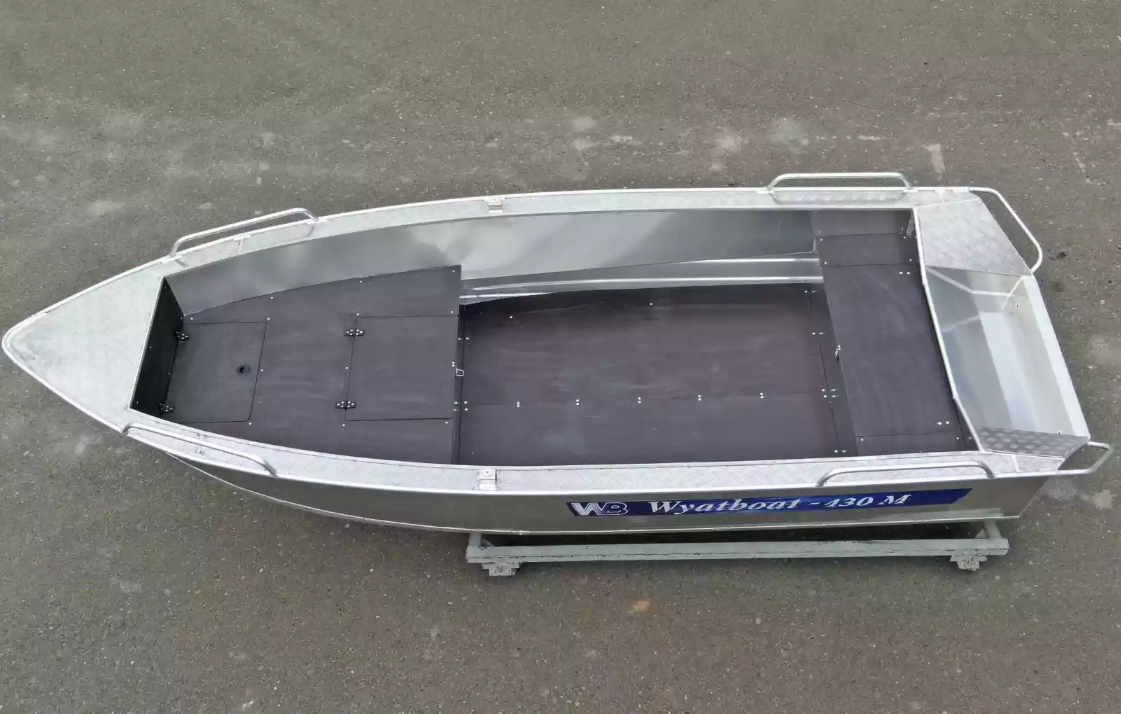 Алюминиевая лодка  Wyatboat-430М FISH в Красноярске