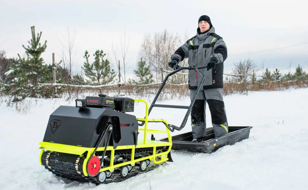 Мотобуксировщик Бурлак ХОЗЯИН-1 (капот ткань) в Красноярске Мотобуксировщик Бурлак ХОЗЯИН-1 (капот ткань) в Красноярске