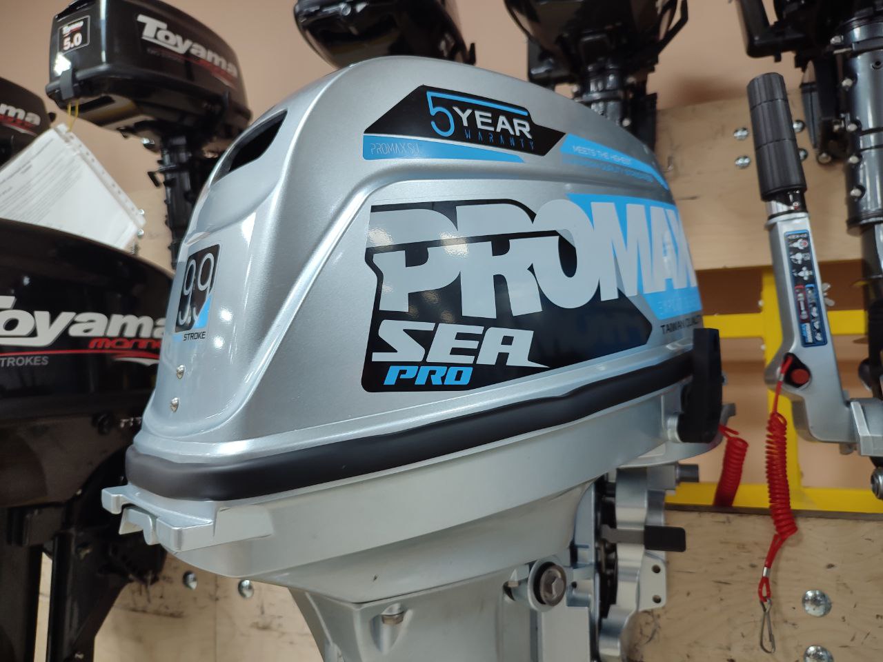 Лодочный мотор PROMAX SP9.9FHS (20) PRO в Красноярске Лодочный мотор PROMAX SP9.9FHS (20) PRO в Красноярске