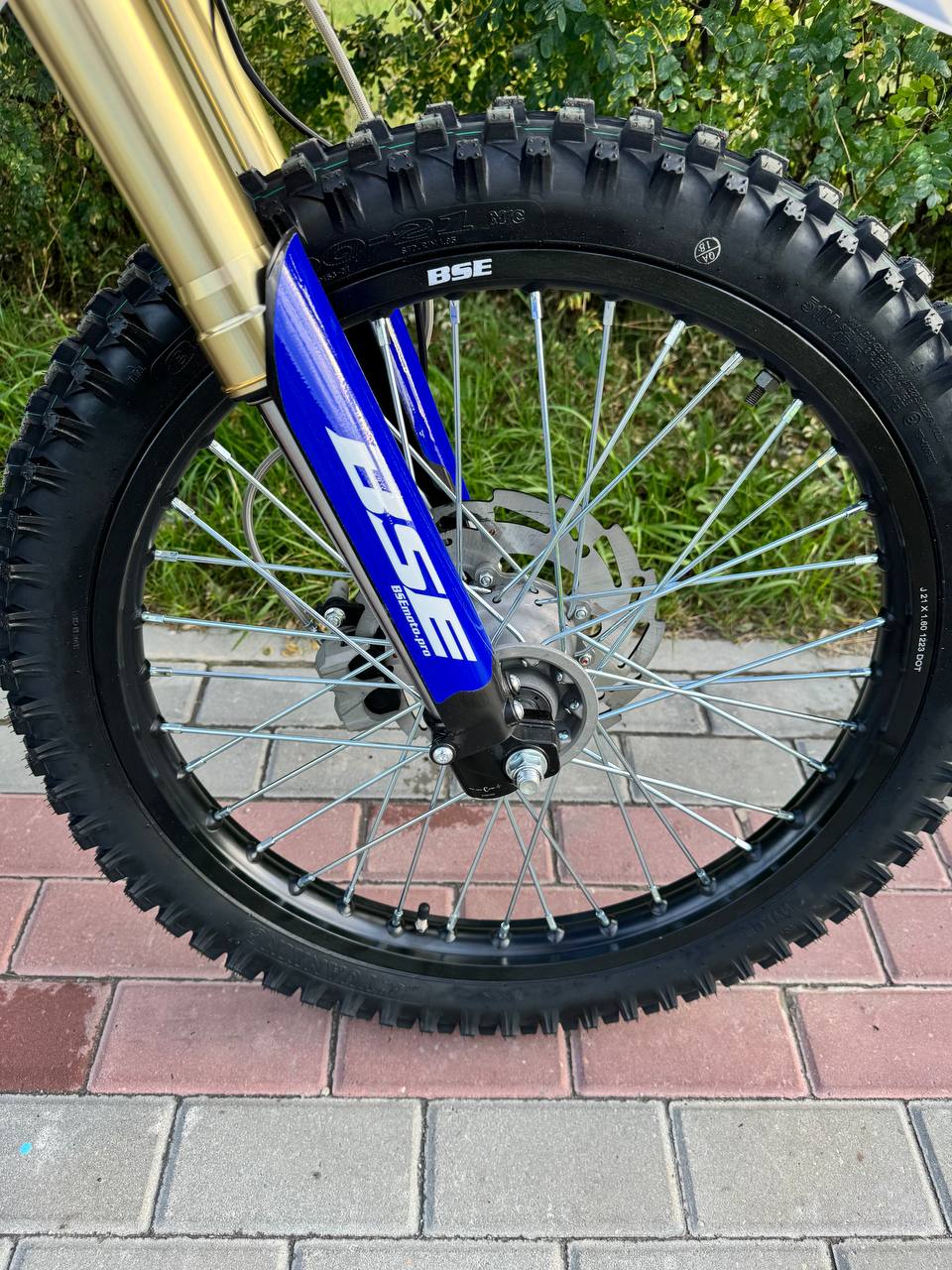 Эндуро / кросс мотоцикл BSE Z3 21/18 в Красноярске Эндуро / кросс мотоцикл BSE Z3 21/18 в Красноярске